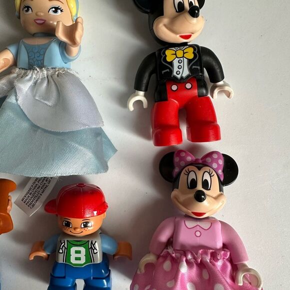 Vintage Disney Character Toy Blocks Duplo Figures, Mickey, Minnie, Cinderella - Picture 4 of 5